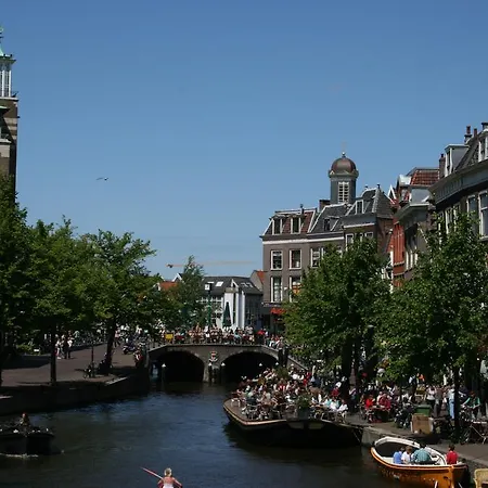 St.pierre Apartment Leiden